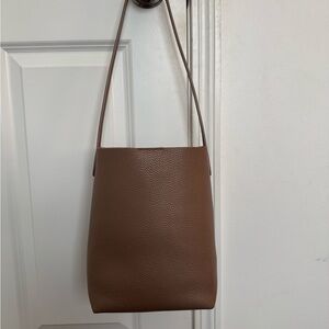 Mansur Gavriel Everyday Cabas Leather Tote - Size Small - Color Biscotto